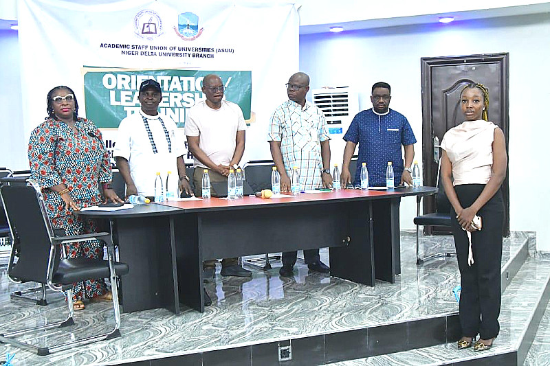 Secretariat Building